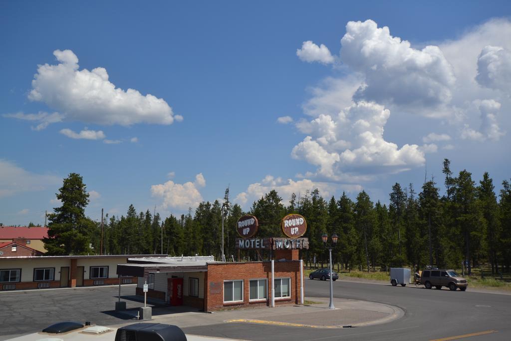 Motel Dude & Roundup à West Yellowstone Extérieur photo
